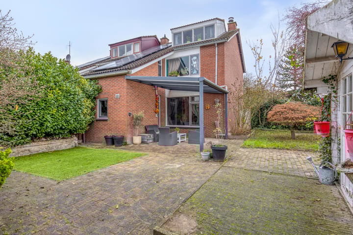 Foto 46 van Anna van Burenweg 8