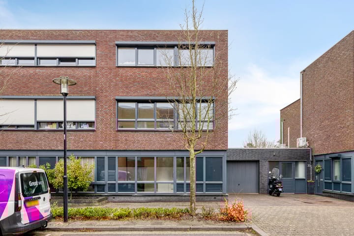 Foto 2 van van Postelstraat 32