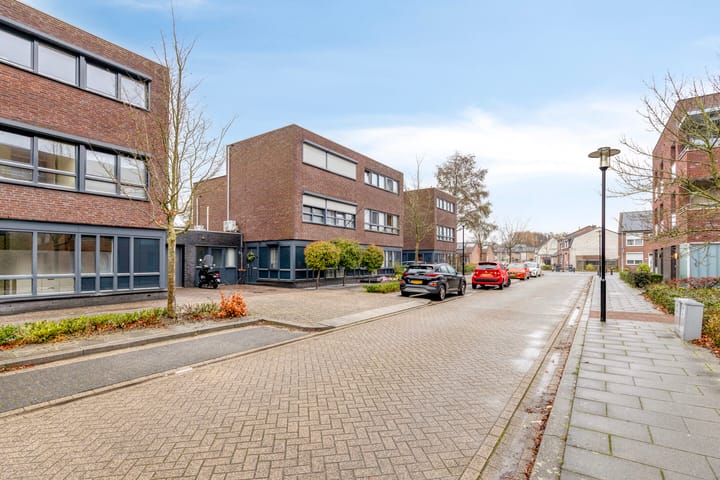 Foto 3 van van Postelstraat 32