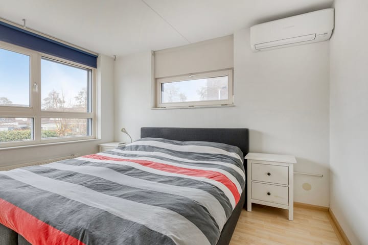 Foto 21 van van Postelstraat 32