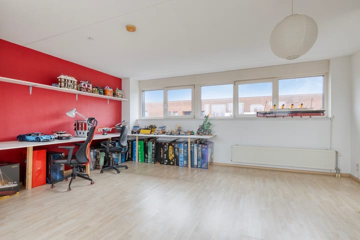 Foto 28 van van Postelstraat 32