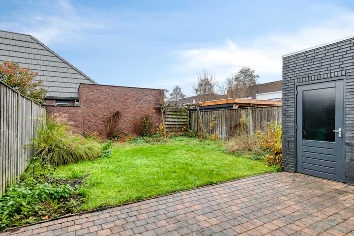 Foto 35 van van Postelstraat 32