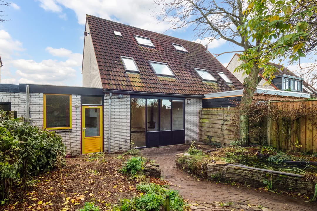 Photo 2 of De Pol 69