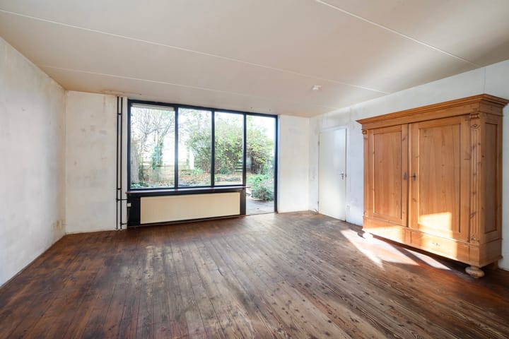 Photo 3 of De Pol 69