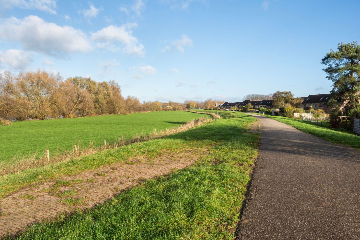 Photo 20 of De Pol 69