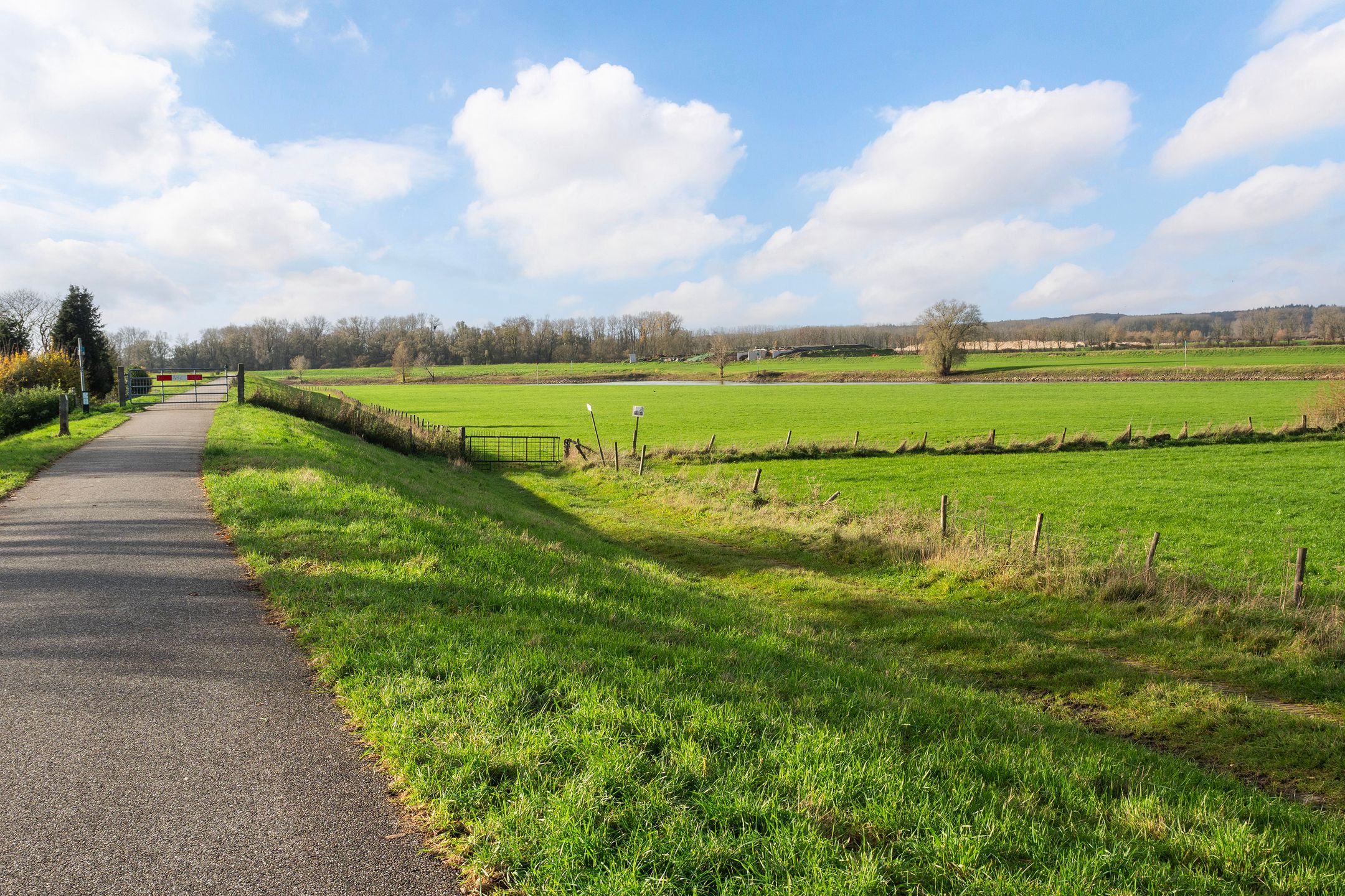 Photo 21 of De Pol 69