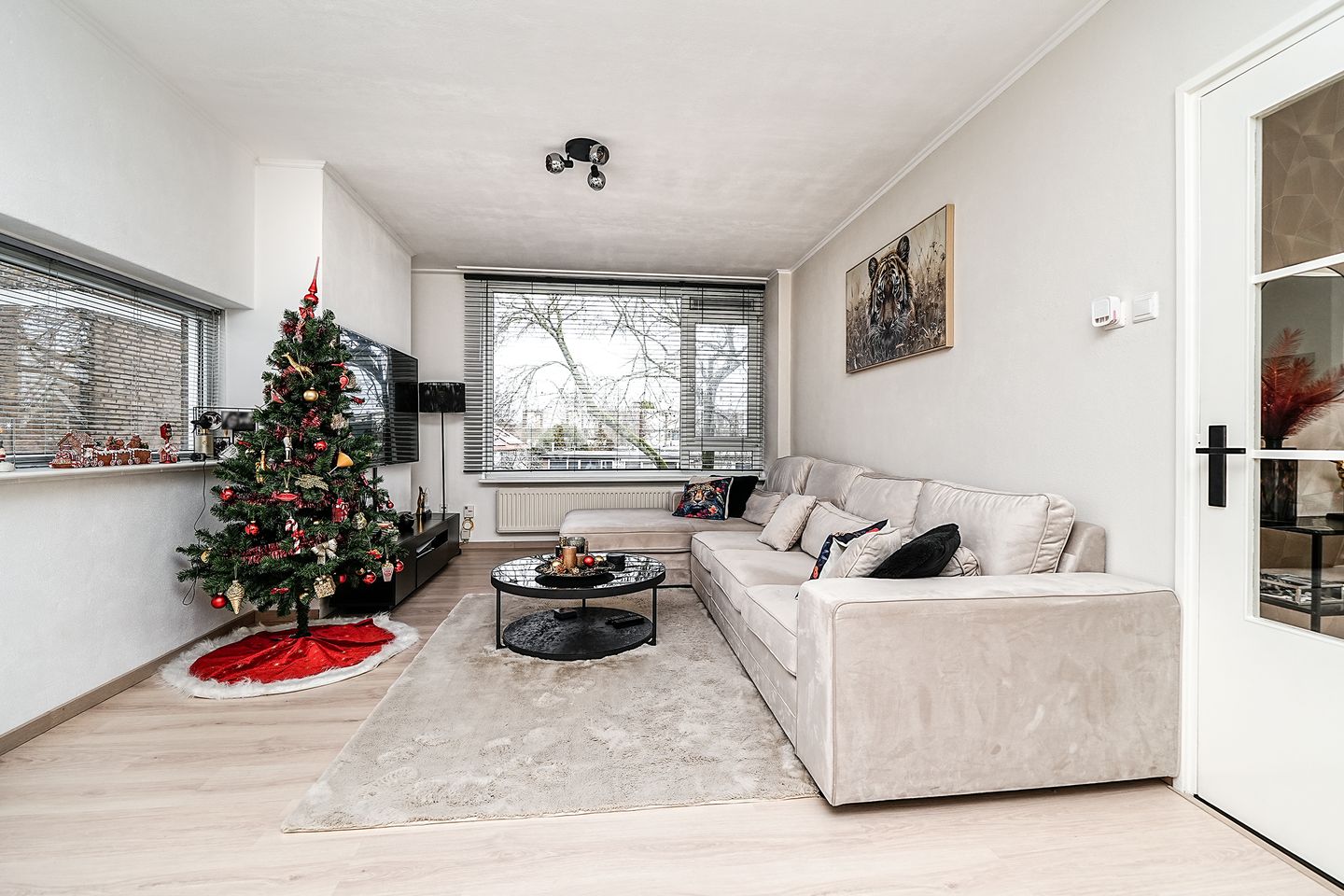 Foto 5 van Burgemeester Crezéestraat 81