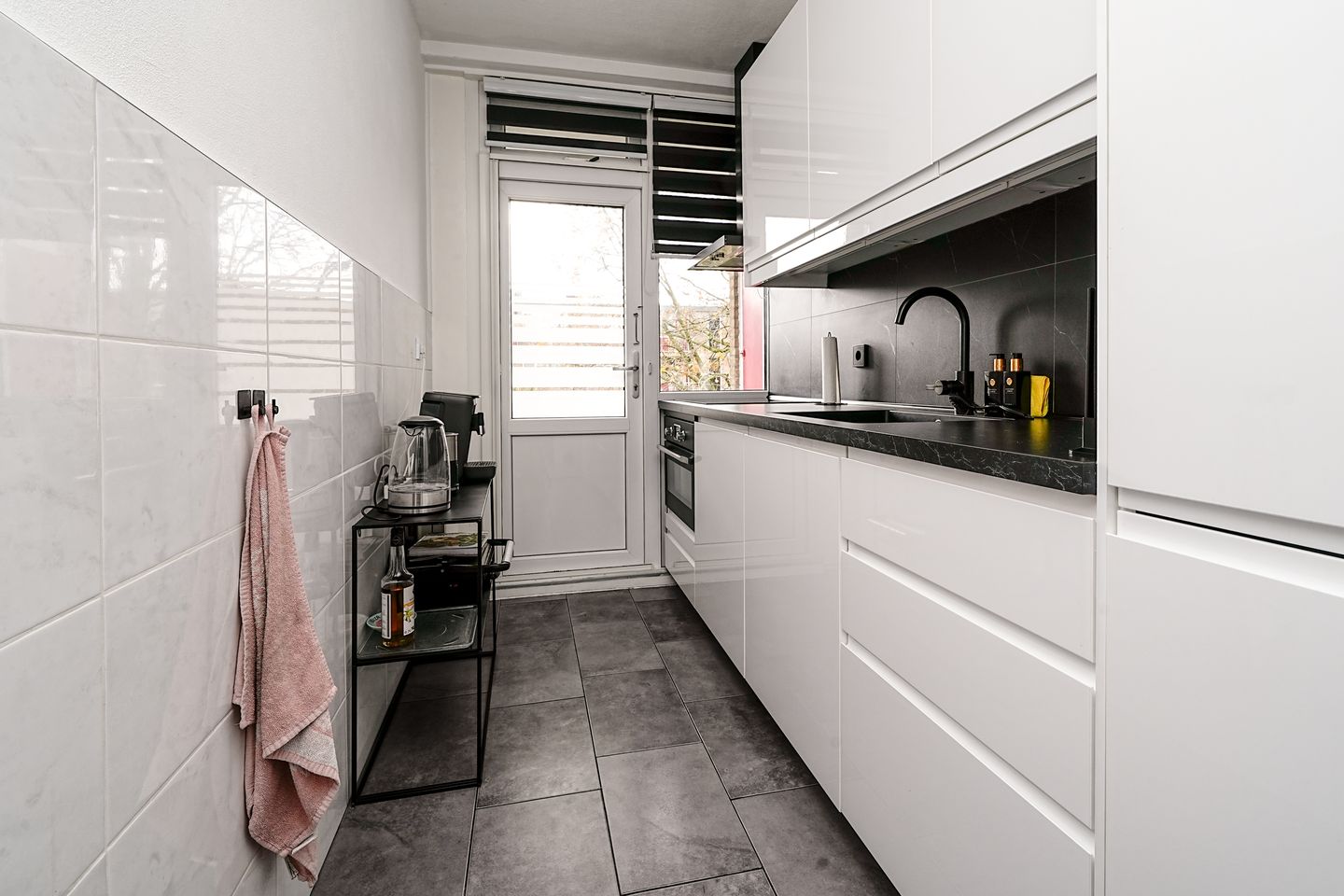 Foto 20 van Burgemeester Crezéestraat 81