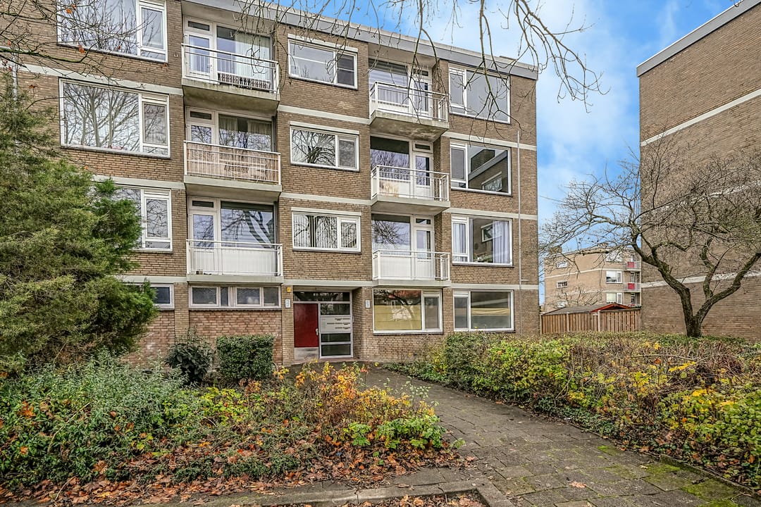 Foto 31 van Burgemeester Crezéestraat 81