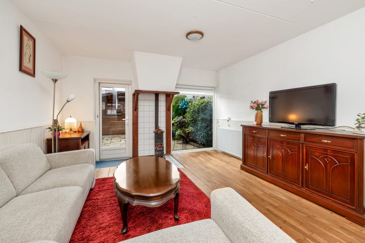 Foto 8 van Diaconiestraat 30