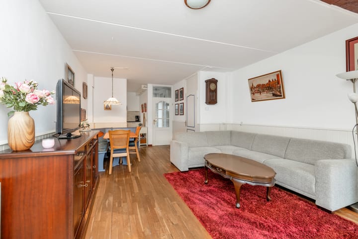 Foto 9 van Diaconiestraat 30