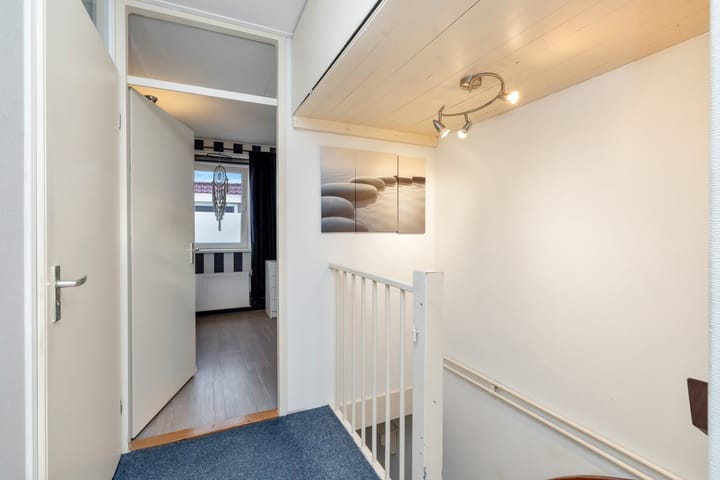 Foto 27 van Diaconiestraat 30