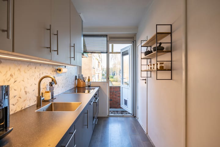 Foto 2 van Bezettingslaan 19