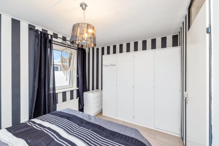 Foto 37 van Diaconiestraat 30