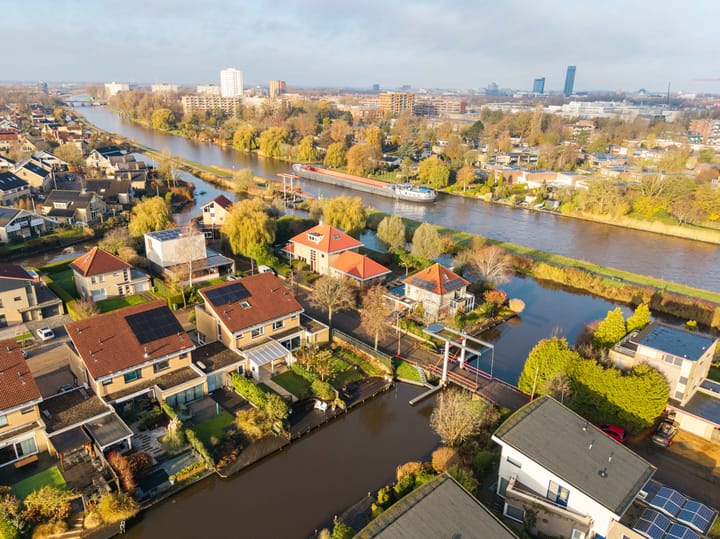 Photo 57 of Wetterkrite 22