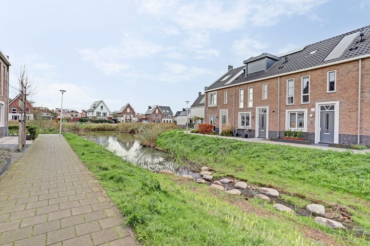 Foto 30 van Boommarter 8