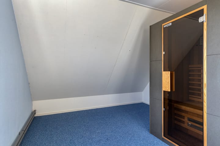 Foto 28 van Koewijzend 30-C