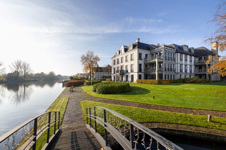 Foto 2 van Overweer 17