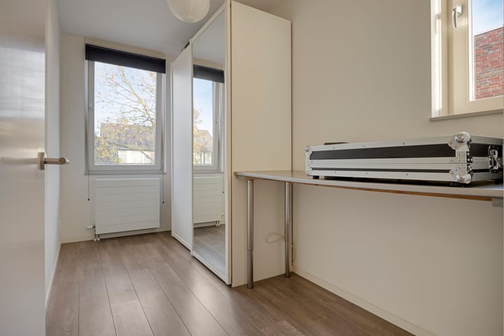 Foto 12 van Schoolplein 14