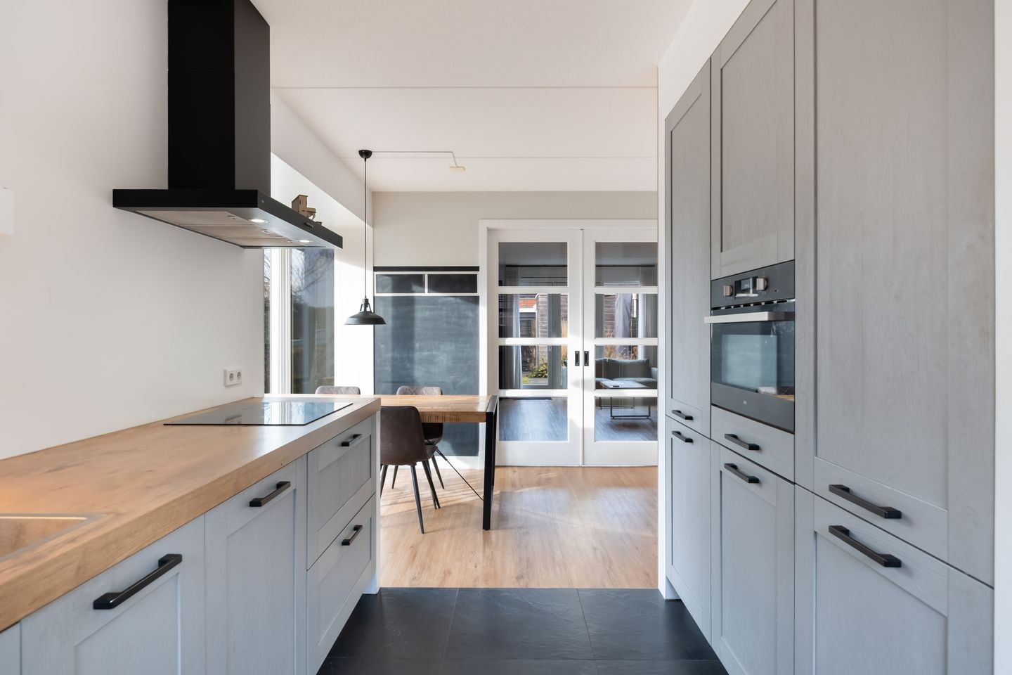 Foto 10 van Schoolstraat 44