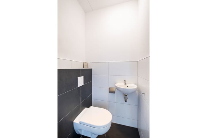 Photo 20 of Schoolstraat 44