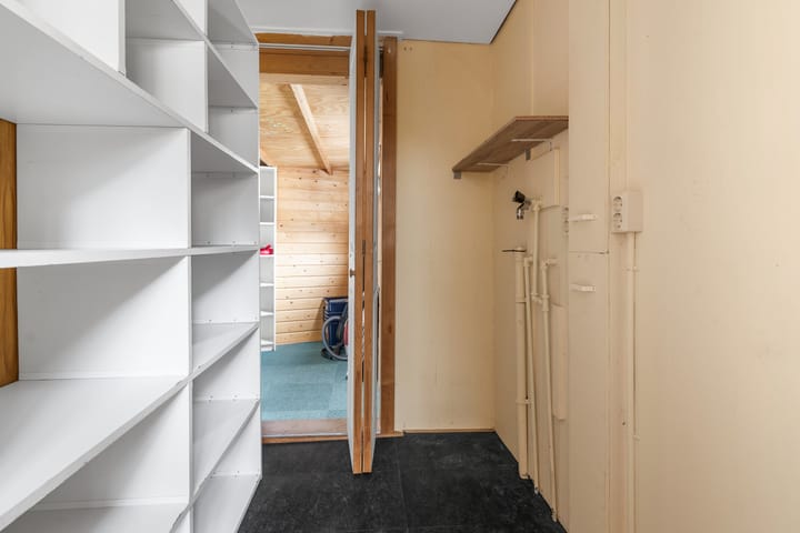 Foto 12 van Oud-Loosdrechtsedijk 113-CH6