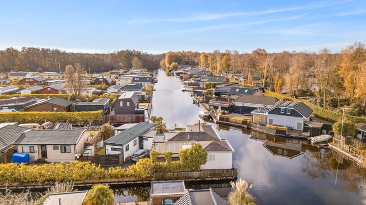 Foto 21 van Oud-Loosdrechtsedijk 113-CH6