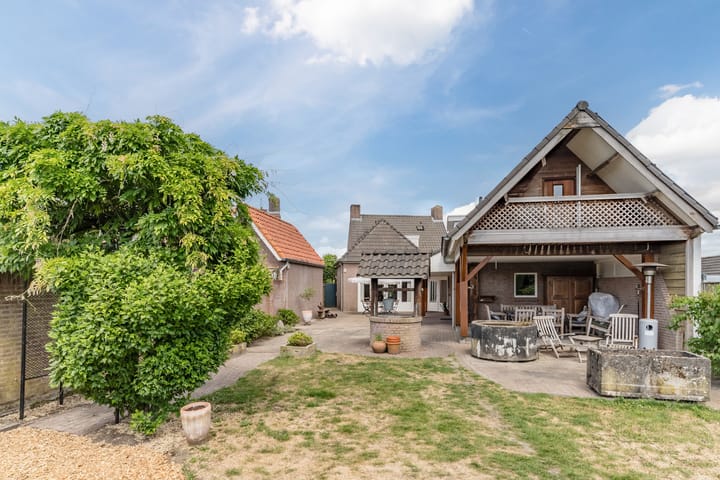 Photo 4 of Ganzestraat 30