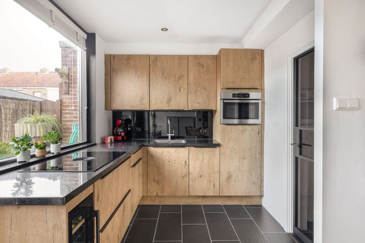 Foto 19 van van Alkemadelaan 44