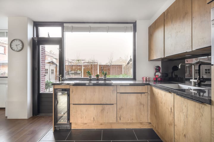 Foto 22 van van Alkemadelaan 44