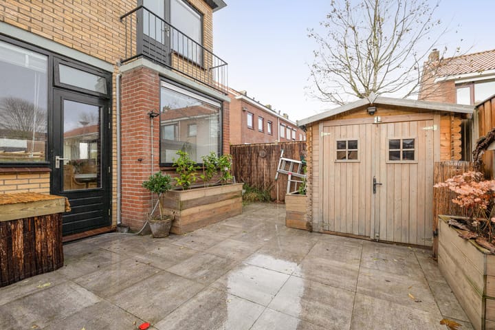 Foto 30 van van Alkemadelaan 44