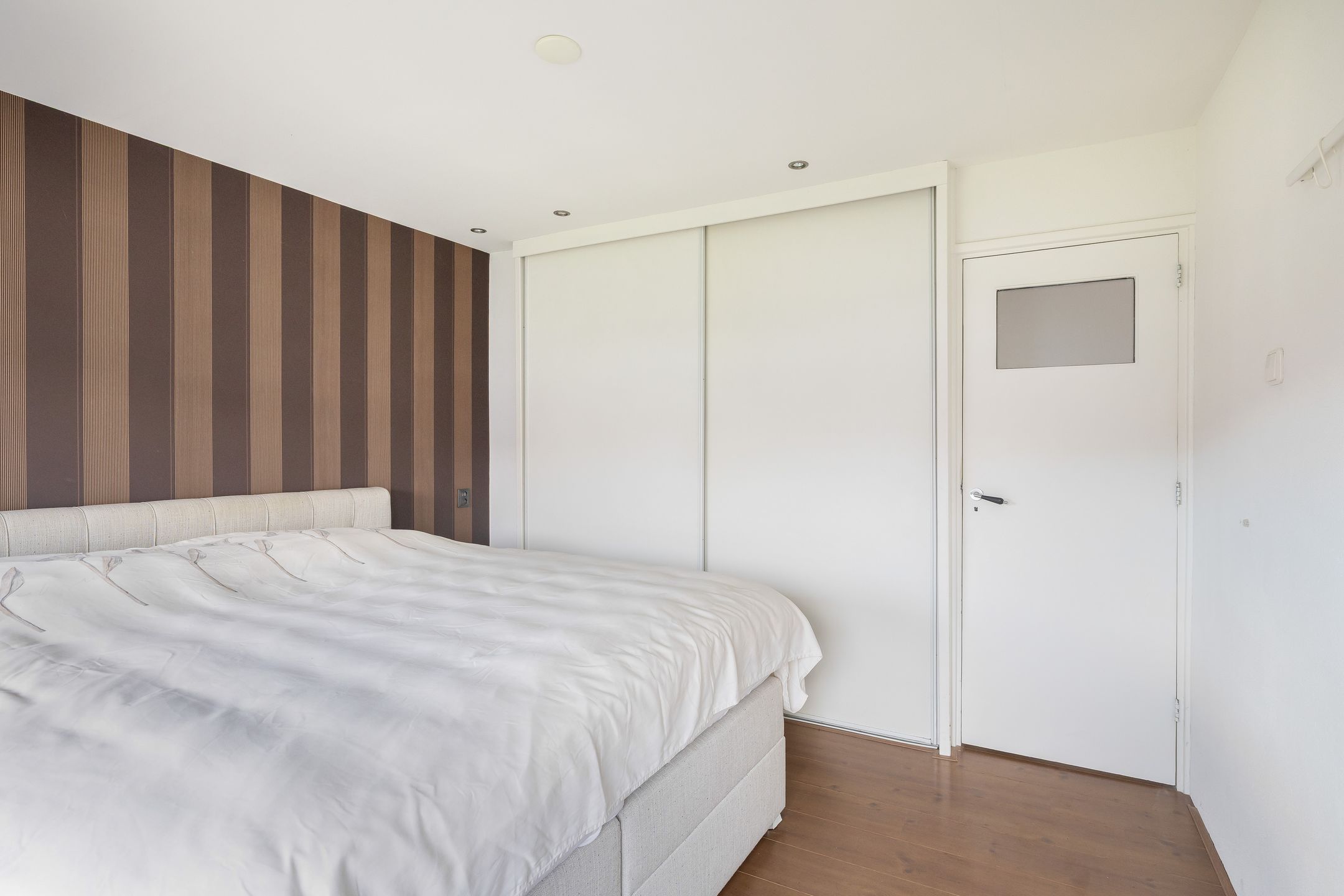 Photo 36 of van Alkemadelaan 44