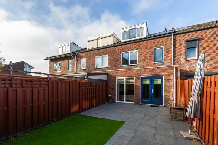 Foto 18 van Wim Sonneveldplein 22