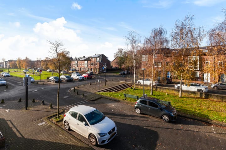 Foto 41 van Wim Sonneveldplein 22