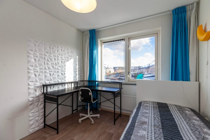 Foto 31 van Wim Sonneveldplein 22