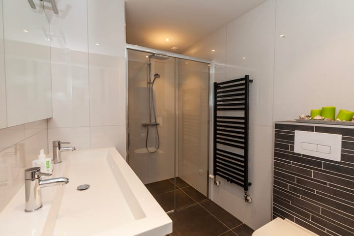 Foto 23 van Wim Sonneveldplein 22