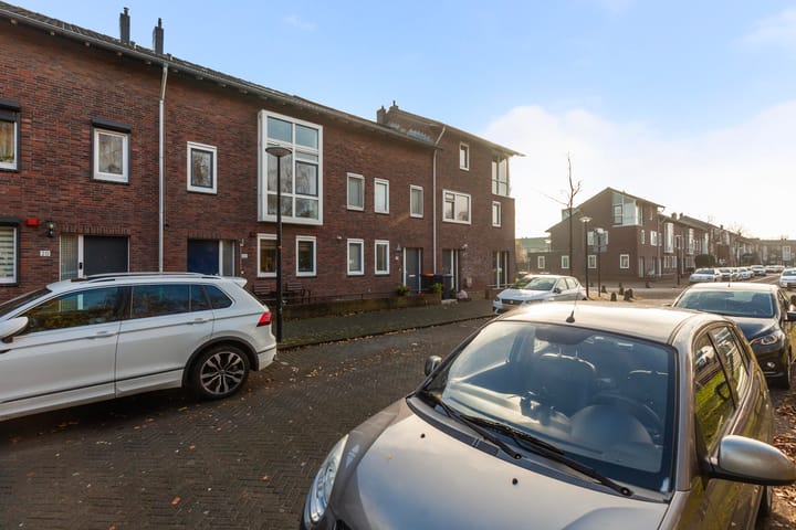 Foto 44 van Wim Sonneveldplein 22