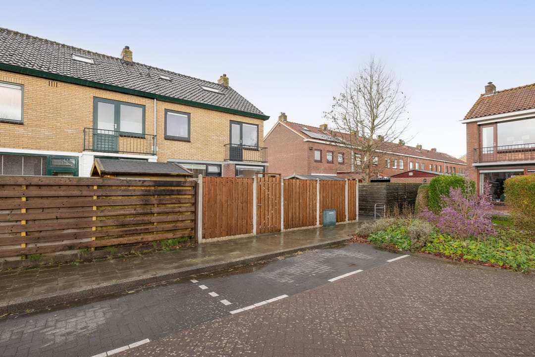 Photo 46 of van Alkemadelaan 44