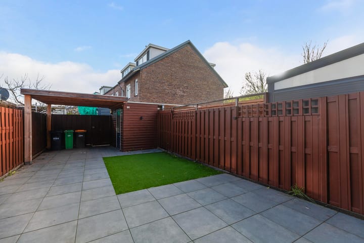 Foto 14 van Wim Sonneveldplein 22