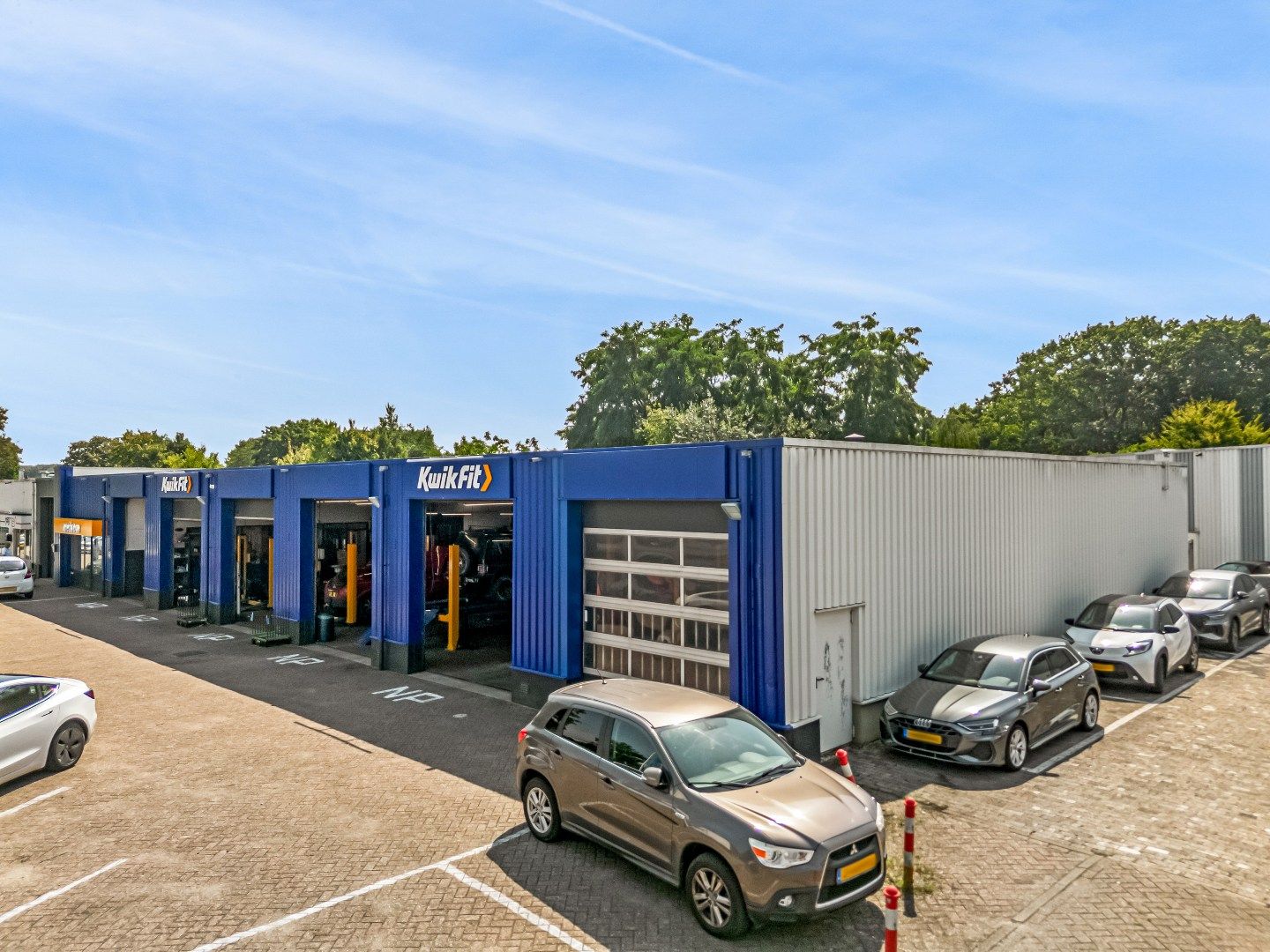 Bekijk foto 2 van Keulsebaan 502