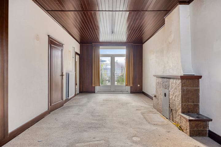 Photo 13 of Kwaadeindstraat 98