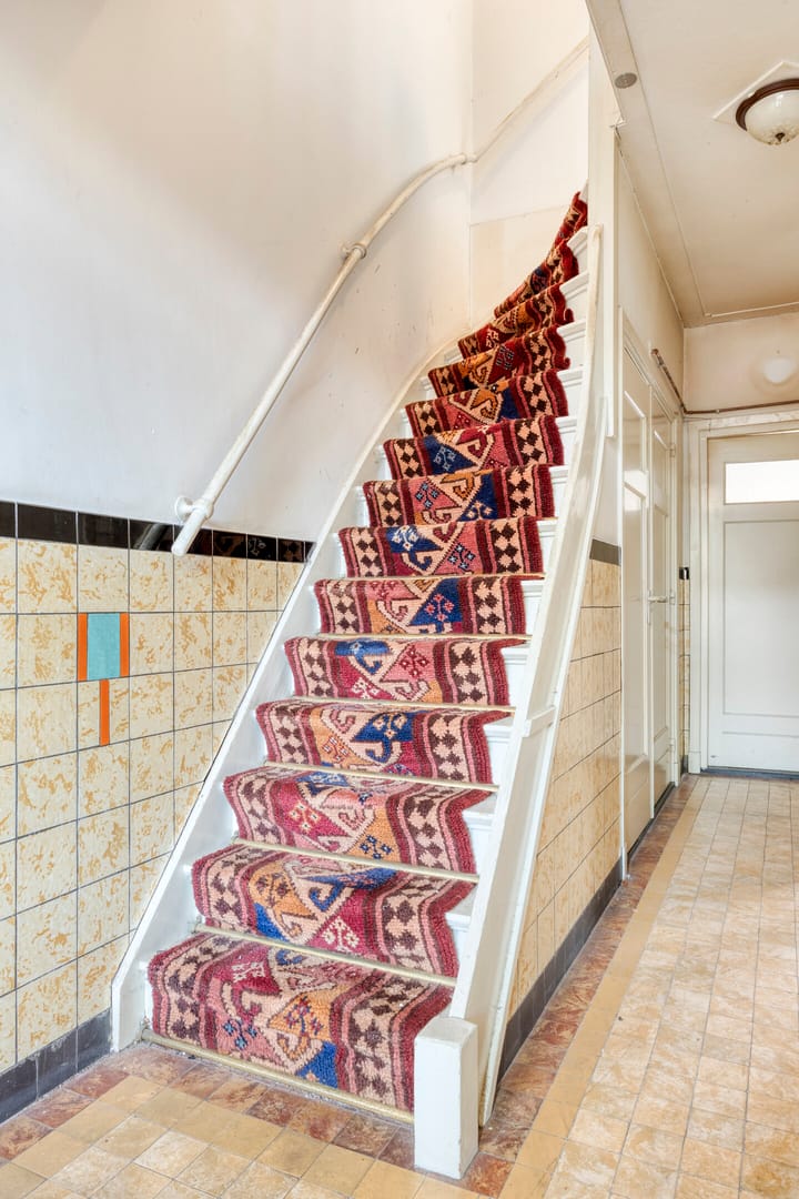 Photo 21 of Kwaadeindstraat 98