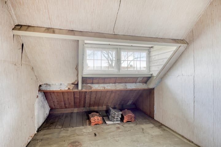 Photo 36 of Kwaadeindstraat 98