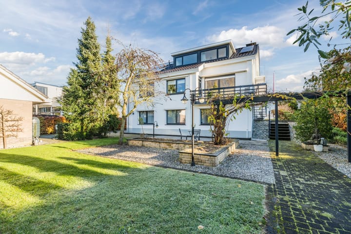 Foto 87 van Beukenweg 6