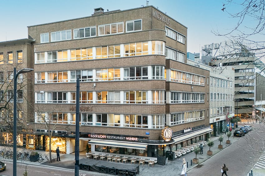 View photo 3 of Meent 106