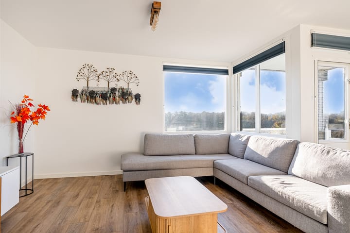 Foto 8 van J.T.P. Bijhouwerhof 79