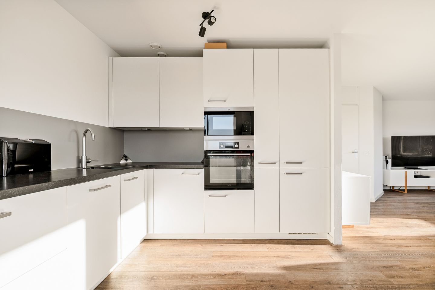 Photo 19 of J.T.P. Bijhouwerhof 79