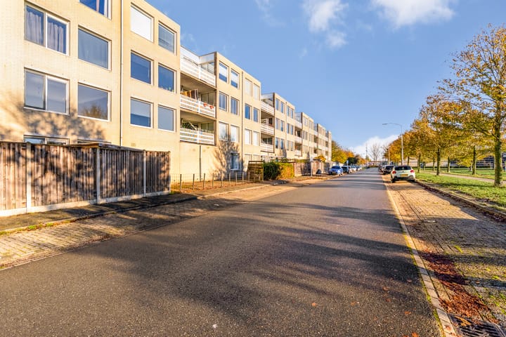 Foto 34 van J.T.P. Bijhouwerhof 79