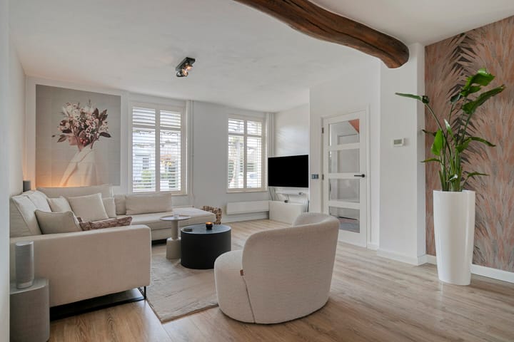 Photo 8 of Dorpsstraat 42