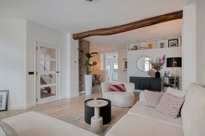 Photo 9 of Dorpsstraat 42